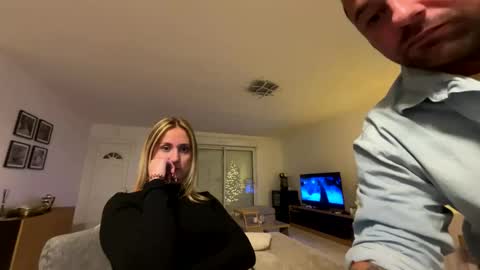 hollyandelon online show from 11.19.25