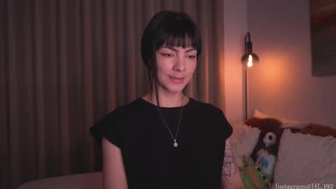 Snapshot of hollylinder_ chatting on 11.05.25 Holly Linder online show from 11.05.25