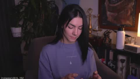 Holly Linder online show from 05.27.26