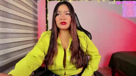 Molly online show from 04.24.26