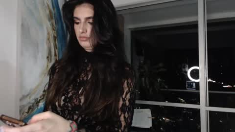 Snapshot of hollyshit_ chatting on 02.01.25 hollyshit_ online show from 02.01.25