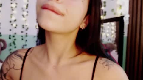 holly online show from 12.18.24