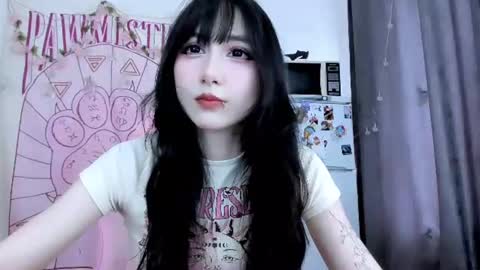 Ho Lee Sheet online show from 06.09.26