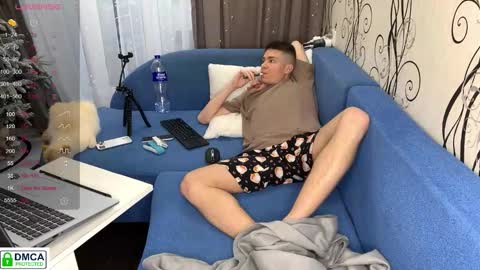 holy_eggs_00 online show from 01.15.26