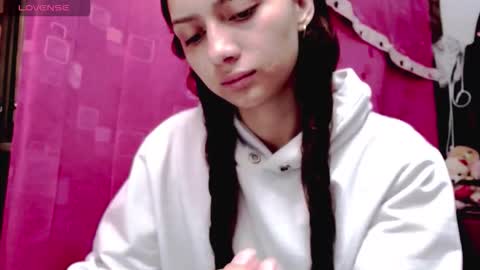 Juli online show from 01.11.26