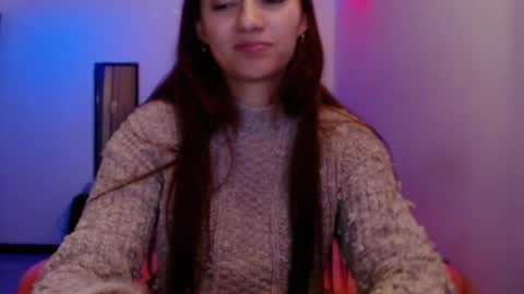 Juli online show from 04.18.26