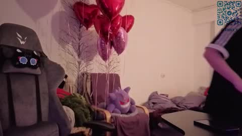 Snapshot of holy_kveta chatting on 02.18.26 Kviki online show from 02.18.26