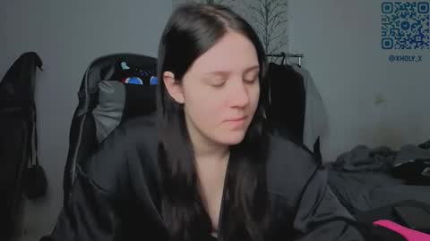 Snapshot of holy_kveta chatting on 05.20.26 Kviki online show from 05.20.26