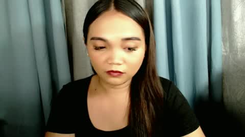 Snapshot of holy_shine chatting on 07.05.26 Bella online show from 07.05.26