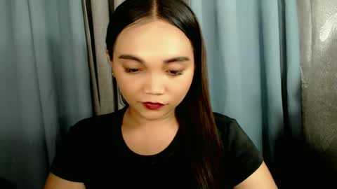 Snapshot of holy_shine chatting on 07.07.26 Bella online show from 07.07.26