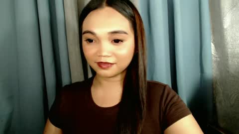 Snapshot of holy_shine chatting on 07.09.26 Bella online show from 07.09.26
