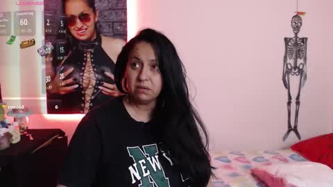 Snapshot of holydeath_1 chatting on 10.09.25 Milena online show from 10.09.25