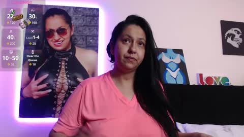 Snapshot of holydeath_1 chatting on 11.12.25 Milena online show from 11.12.25