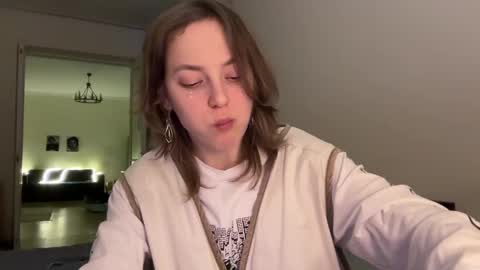 Snapshot of holydori chatting on 02.20.25 dori not holy get my tg channel with link from description under last photo online show from 02.20.25