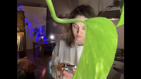 dori not holy get my tg channel with link from description under last photo online show from 02.01.26