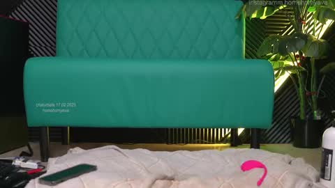 Snapshot of homehornyeva chatting on 02.17.25 homehornyeva online show from 02.17.25