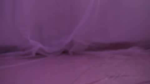 Snapshot of honeeeey_ chatting on 11.10.25 honeeeey_ online show from 11.10.25