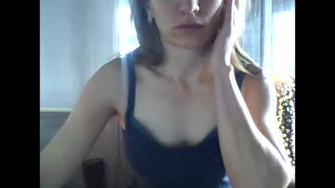 Snapshot of honey0bunny35 chatting on 02.10.25 honey0bunny35 online show from 02.10.25