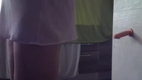 Snapshot of honey883 chatting on 04.16.26 honey883 online show from 04.16.26