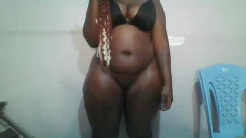 Snapshot of honey_beb chatting on 09.15.25 honey_beb online show from 09.15.25