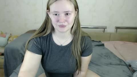 honey_caramelle online show from 01.24.25