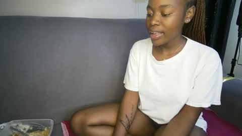 Snapshot of honey_drop1 chatting on 01.17.26 honey drop online show from 01.17.26