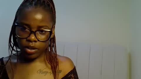 Snapshot of honey_drop1 chatting on 03.26.26 honey drop online show from 03.26.26