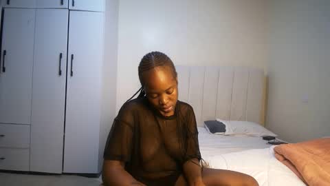 Snapshot of honey_drop1 chatting on 04.04.26 honey drop online show from 04.04.26