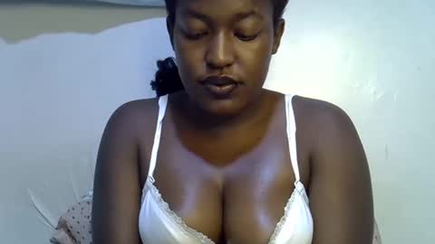 Snapshot of honey_dropp1 chatting on 05.29.26 honey_dropp1 online show from 05.29.26