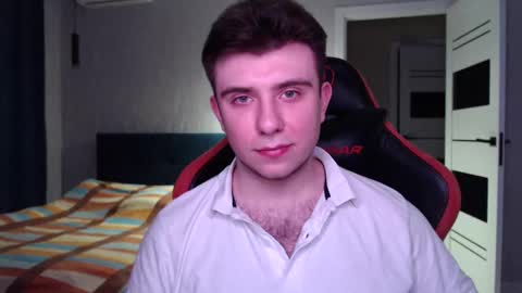 Wolfy online show from 03.10.25