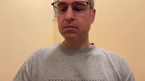 honey_man14 online show from 02.22.25