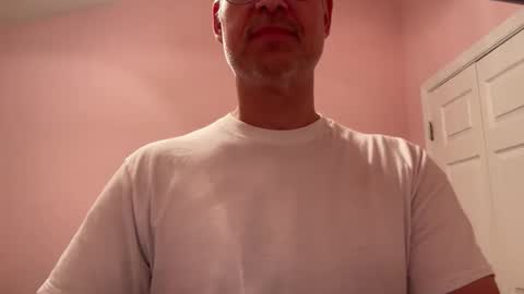 honey_man14 online show from 10.15.25