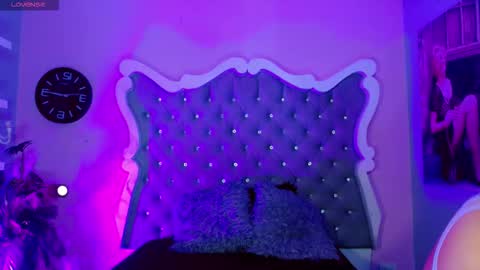 honey_moontsts online show from 03.04.26