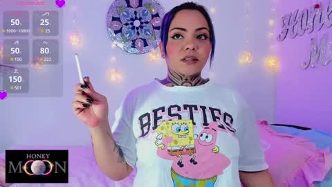 Snapshot of honey_mooon chatting on 12.01.24 Maria online show from 12.01.24