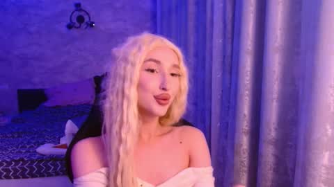 honey_sunset online show from 11.29.25