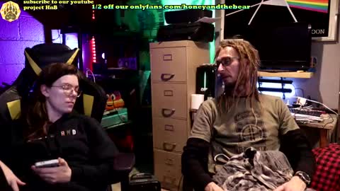 Honey and Bear online show from 02.21.25