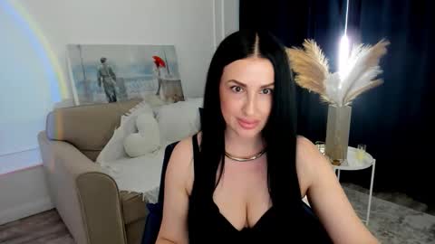 Jacqueline online show from 05.28.26