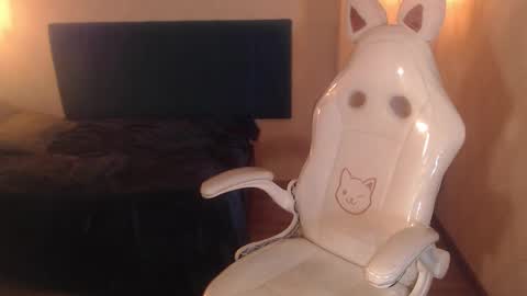 Emily online show from 03.25.26