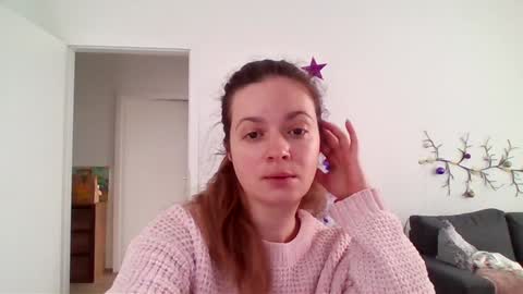 HoneyCarrol online show from 12.17.24