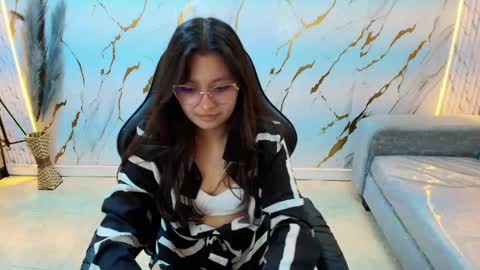 Snapshot of honeydoll_tf chatting on 05.06.26 honeydoll_tf online show from 05.06.26