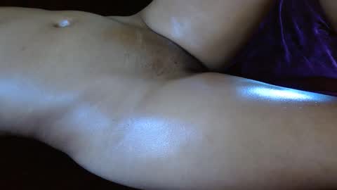 honeygoldenbaddie24 online show from 09.18.25