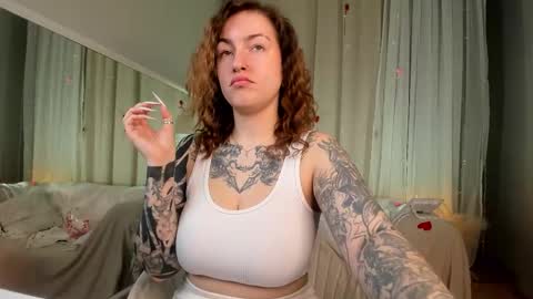 Snapshot of honeymoann chatting on 02.08.26 Alexia online show from 02.08.26