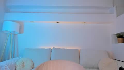 Snapshot of honeymoann chatting on 06.18.26 Alexia online show from 06.18.26