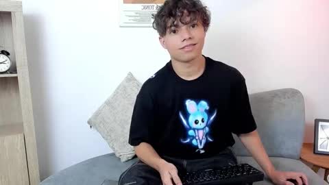 honeymoon_sariel online show from 02.22.26