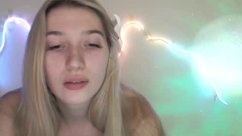 honeyveil online show from 05.26.26