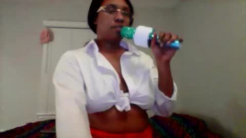 honnievu online show from 02.03.26