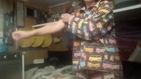 hoodoou online show from 01.10.26