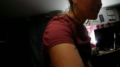 hoodoou online show from 02.04.26