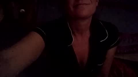 Snapshot of hoodoou chatting on 04.08.26 hoodoou online show from 04.08.26
