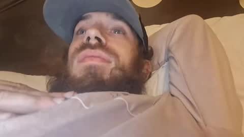 Snapshot of hook022812 chatting on 10.22.25 CapnHook online show from 10.22.25